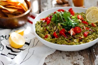 Curry Pea-Guacamole | Nutrition Stripped