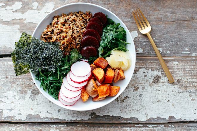 10 Healthy Suppers to Make in 30 Minutes or Less | Nutrition Stripped brown rice miso macro bowl