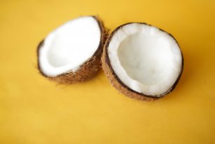 Coconut Oil Nutrition Facts, Health Benefits, and Uses | Nutrition Stripped