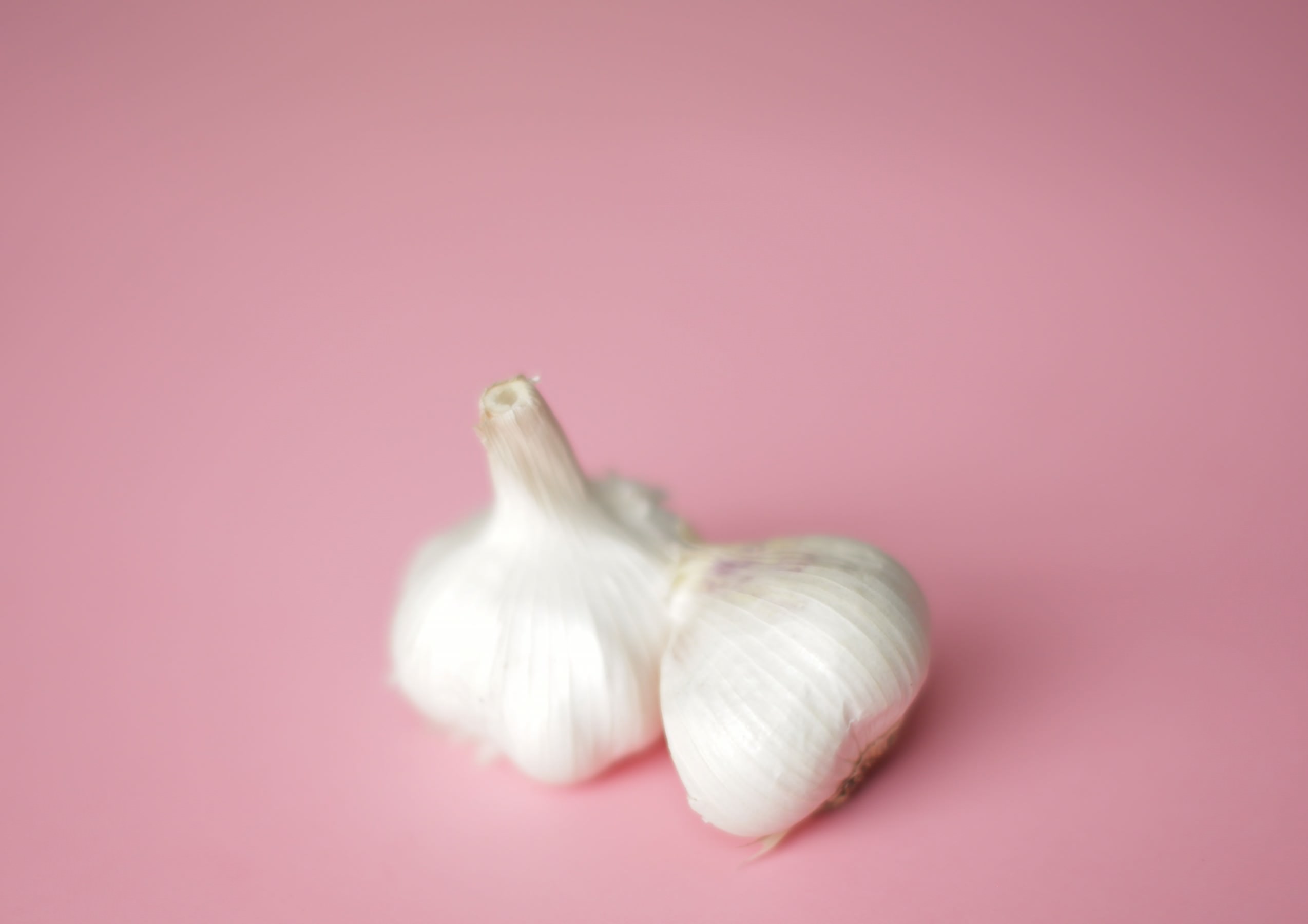 Garlic Nutrition Information, Health Benefits, and Uses | Nutrition Stripped