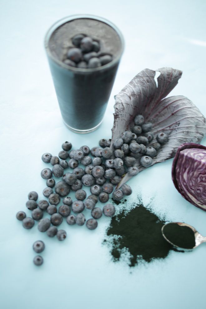 Ultimate Blues Smoothie | nutrition and health benefits of blue whole foods Nutrition Stripped