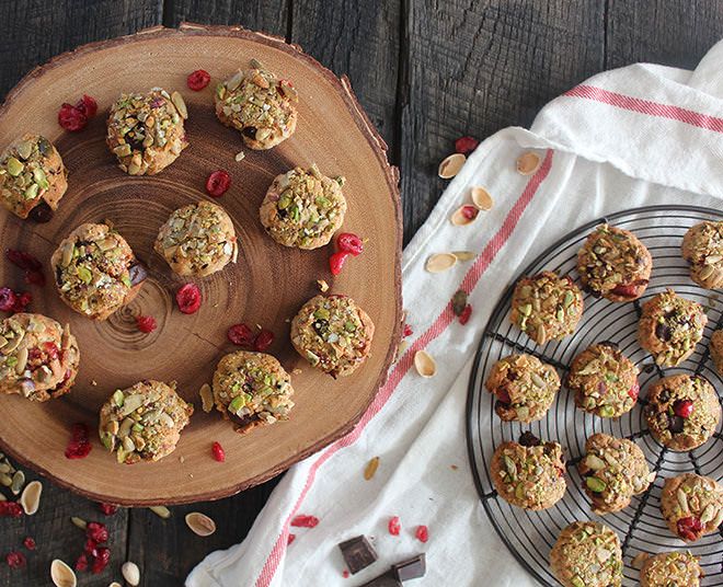 10 Healthy Christmas Cookie Recipes | Nutrition Stripped