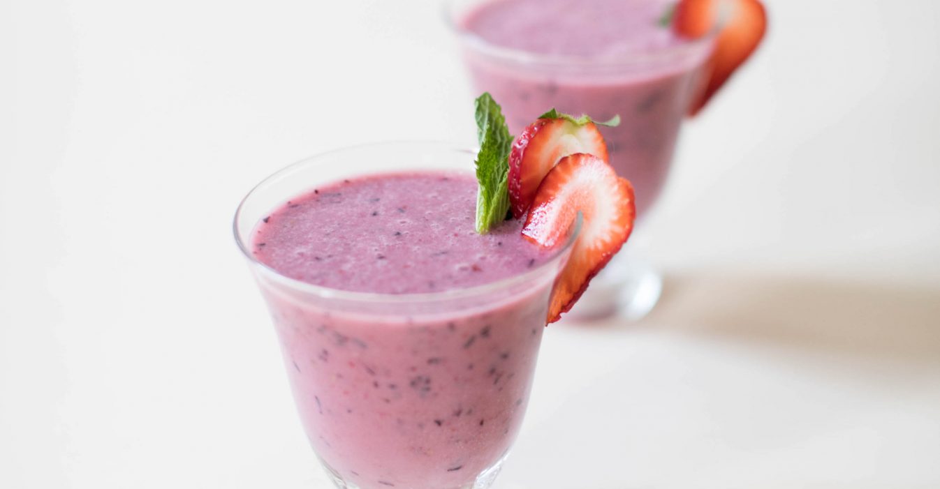 Ginger Strawberry Smoothie | Nutrition Stripped