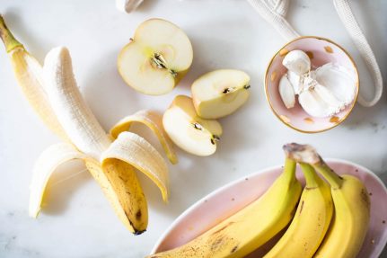 Prebiotic Food Sources | Apples, Garlic, Onions, Bananas, Kimchi