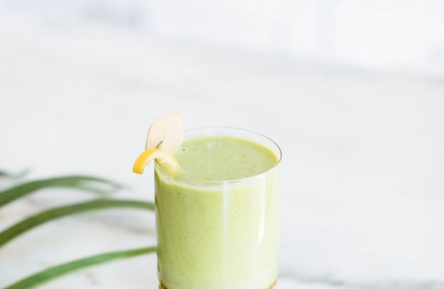 5 Minute Spinach Smoothie | Nutrition Stripped