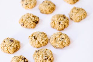 Oatmeal Chocolate Chip Cookies | Nutrition Stripped
