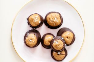 Healthy Peanut Butter Buckeyes | Nutrition Stripped