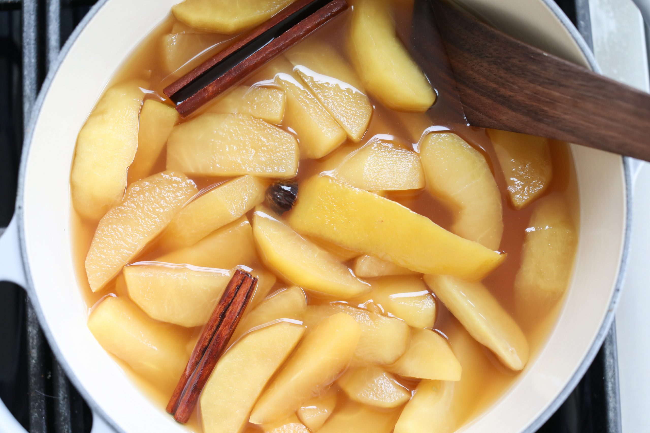 Stewed Apples with Warming Spices - Nutrition Stripped®