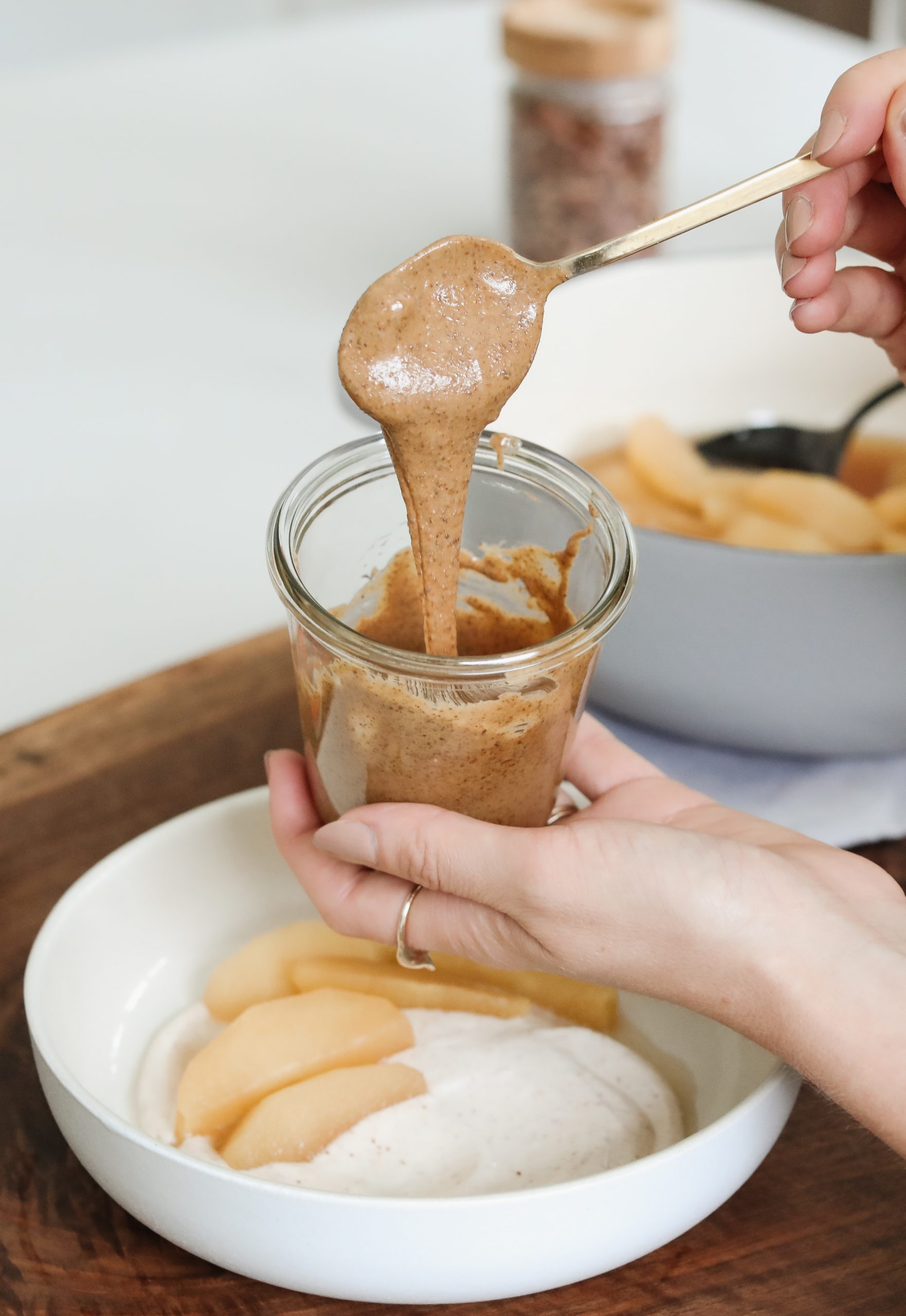 The Do's & Don'ts of Making Nut Butter 